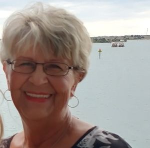 Meet your Posher, Connie